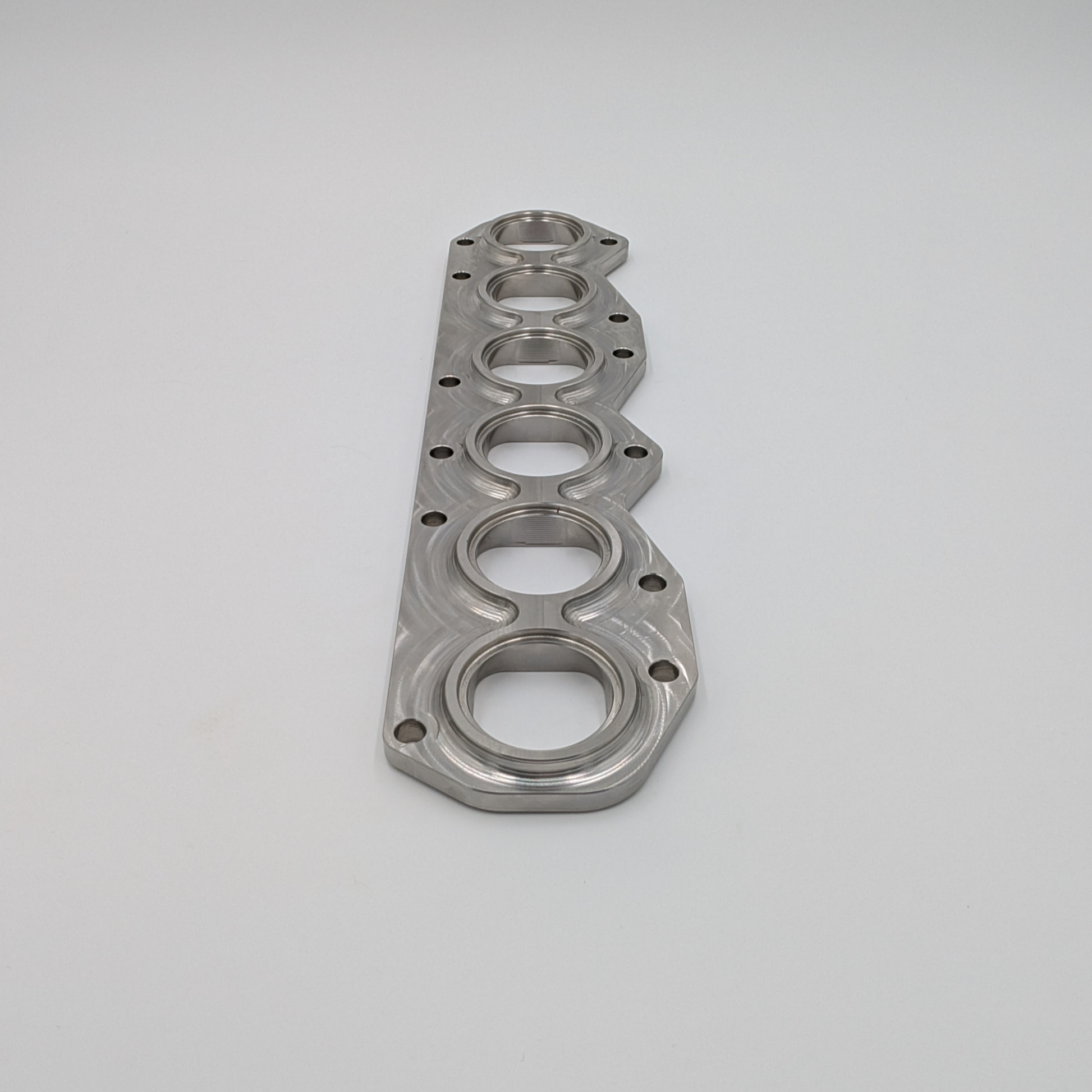 VR6 3.6L exhaust manifold flange (big port) vertical layout top side